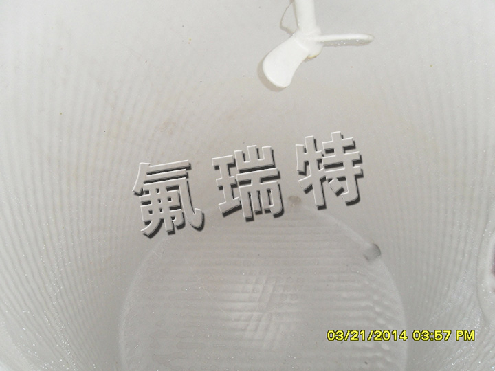 鋼襯塑儲罐、反應釜